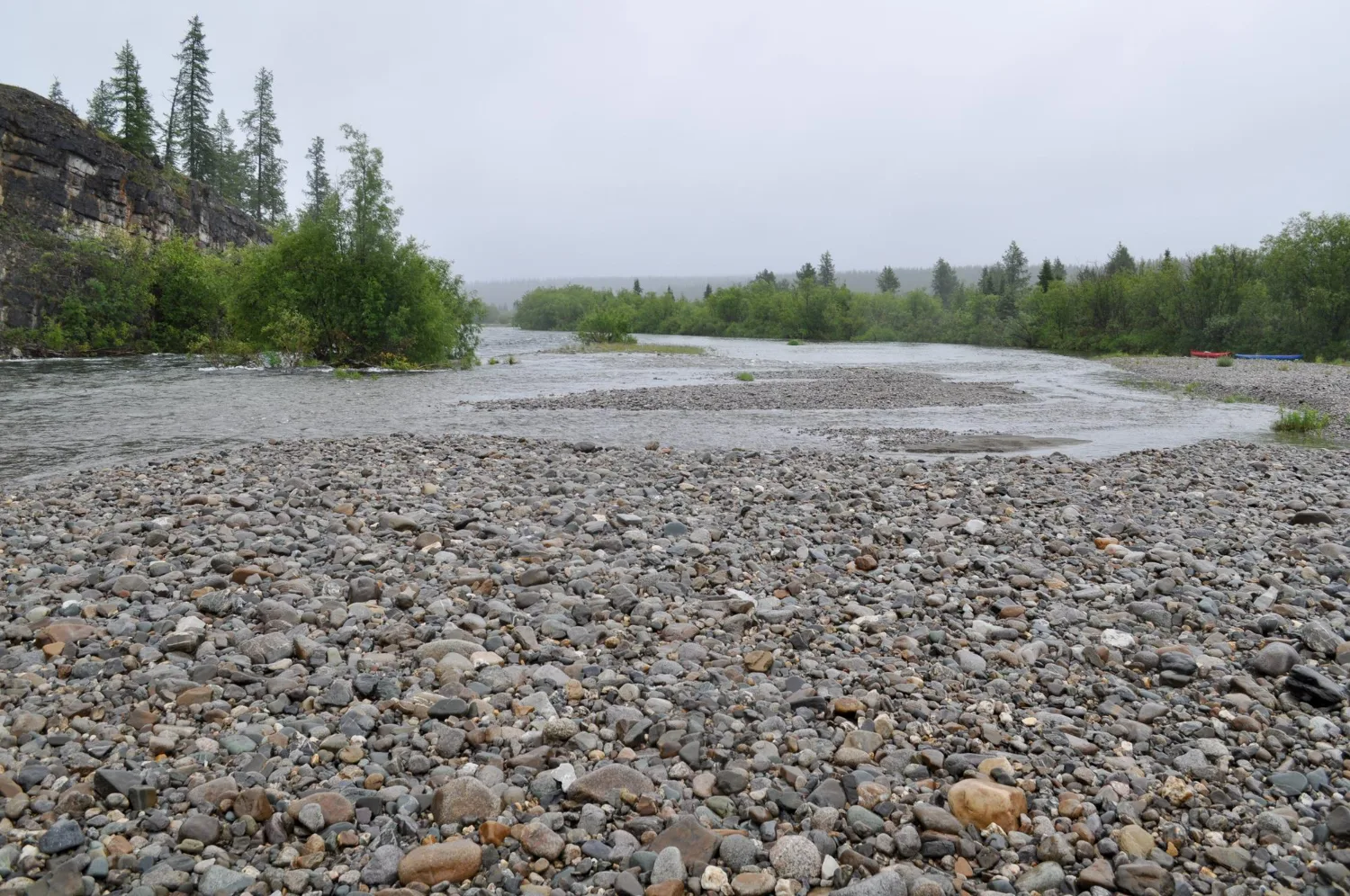 Why 40 mm Road Crush Gravel Is the Best Choice for Calgary Driveways and Roads