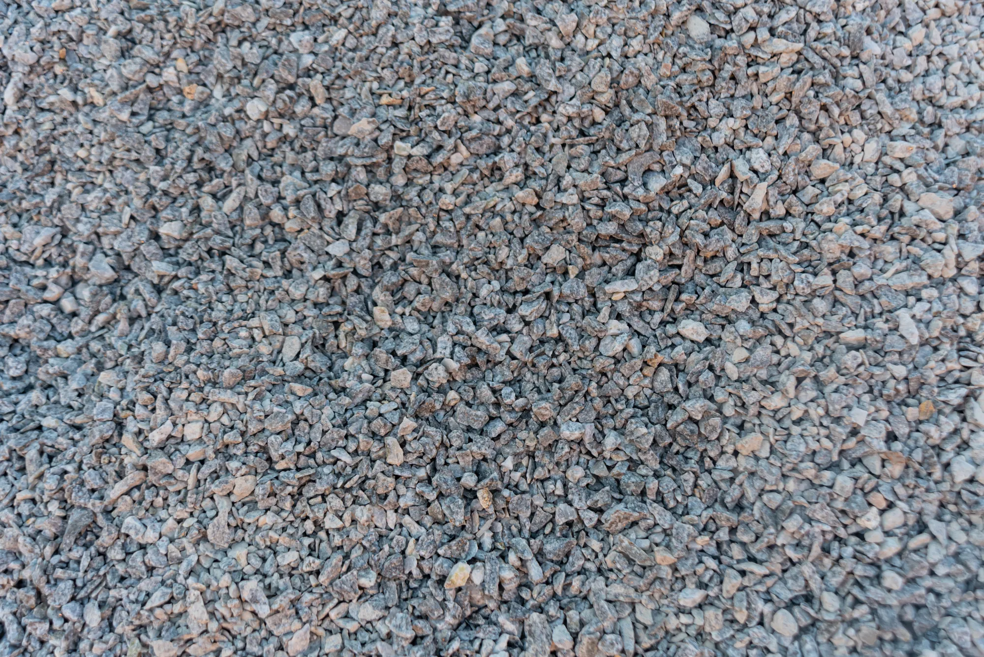 Why 25 mm Recycled Asphalt Road Crush Gravel Is a Smart Choice for Calgary Driveways