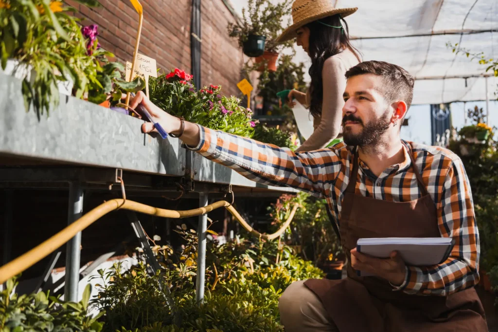 How to Choose the Right Garden Mix for Your Strathmore Garden
